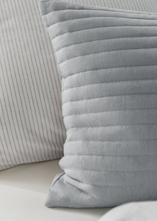 Cushion model Viosa — Soft Grey