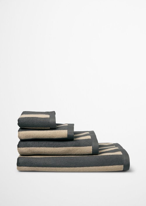 Wash mitt model Heritage — Dark Sand