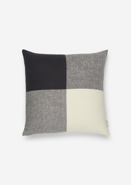 Decorative cushion model Erlend — Black