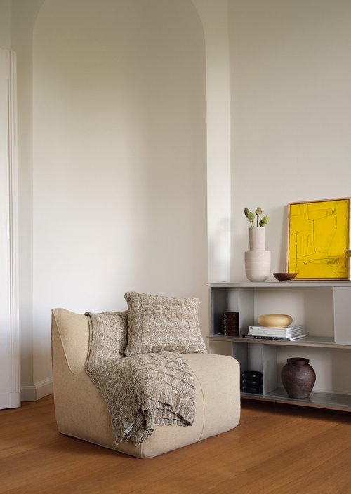 Decorative cushion model Ainaa — Oak Beige