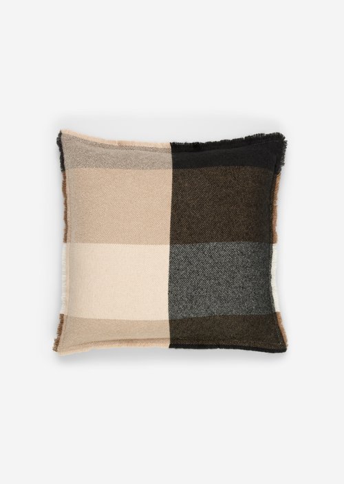 Decorative cushion model Eryk — Black