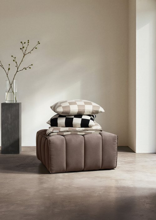 Decorative cushion model Rykki — Black