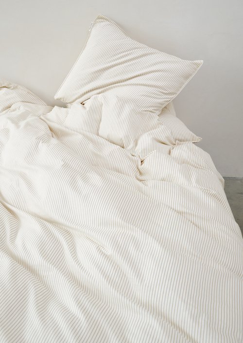 Bettwäsche-Set Model Classic Fine Stripe — Dark Sand