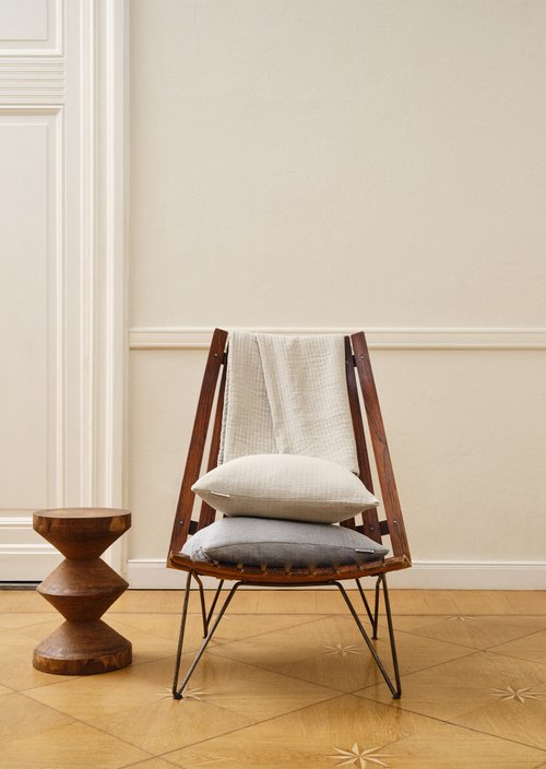 Decorative cushion model Viggo — Earth Sand