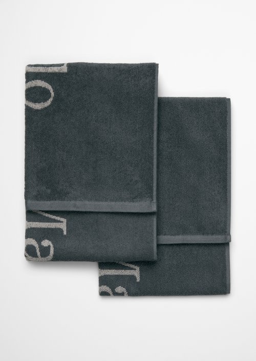 Towel Model Statement — Anthracite