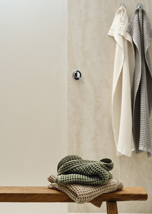 Guest towel model Mova — Dark Sand