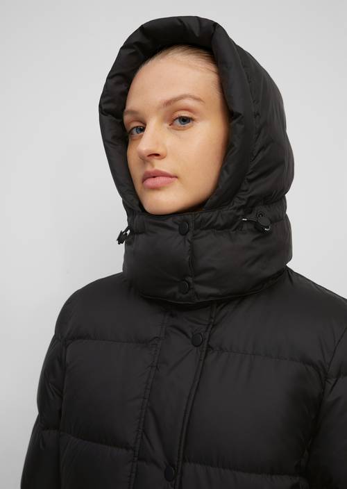 Puchowa parka puffer black w widoku szczegółowym