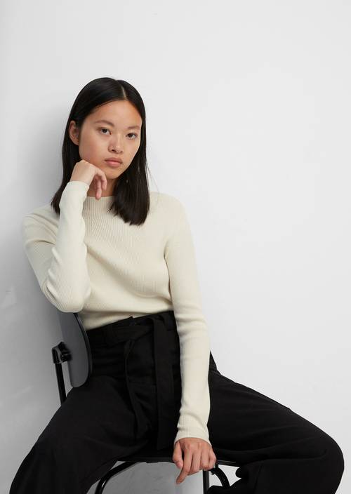 Pulovr s rolákovým límcem chalky sand - Obrázek produktu 1