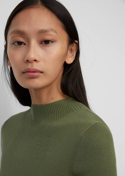 Pulovr s rolákovým límcem fresh moss - Obrázek produktu 2