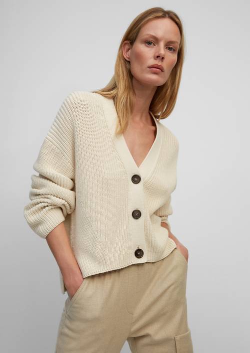 V-neck cardigan made from organic cotton yarn