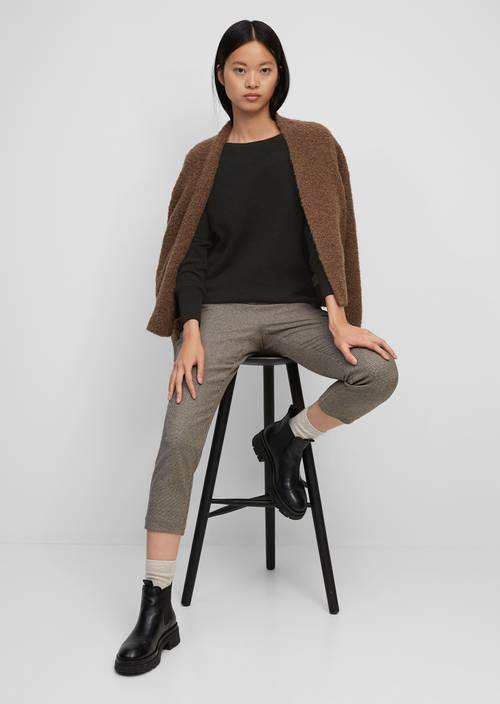 Round neck jumper black - Product image 1