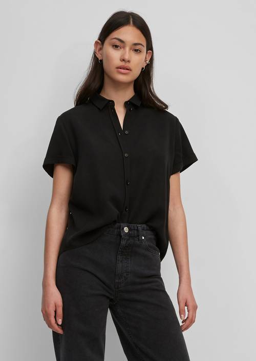 Kurzarm-Bluse black in Frontalansicht