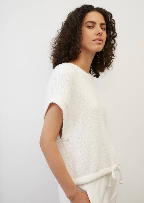 Sweter bez rękawów, fason loose salty white w widoku z przodu