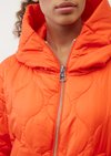 Relaxed hooded quilted jacket in a cape style made of