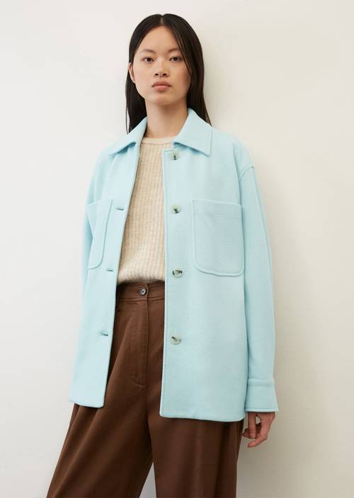 Elegant jersey shirt jacket frozen blue in front view