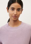Round neck knit jumper with side slits made of organic