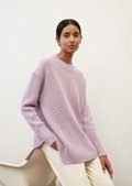 Round neck knit jumper with side slits made of organic