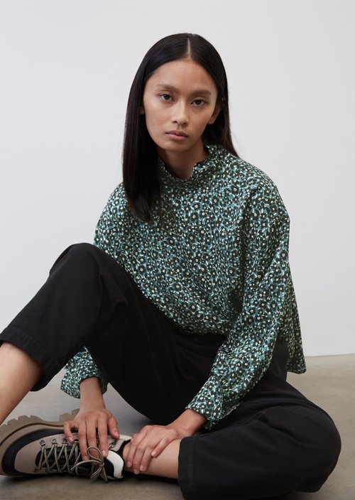 Kimono imprimé all-over, manches longues et amples, coupe ouverte