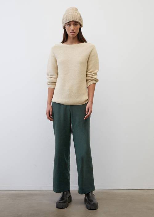 Knitted jumper made of organic cotton beige Crew neck sweater