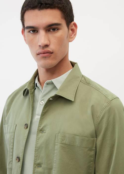 Overshirt in a jacket style olive in detail view