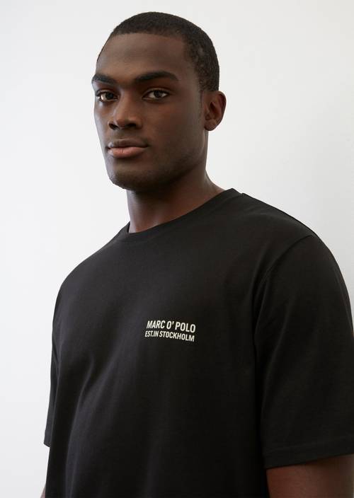 Basic-T-Shirt regular black in Frontalansicht