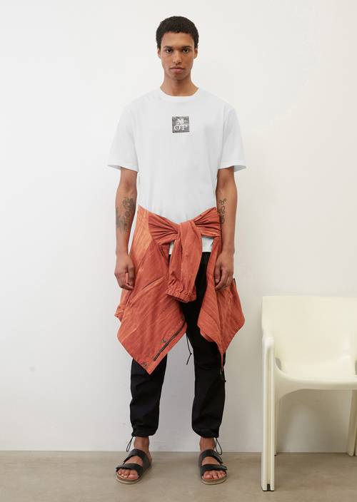 Basic-T-Shirt regular white in Frontalansicht