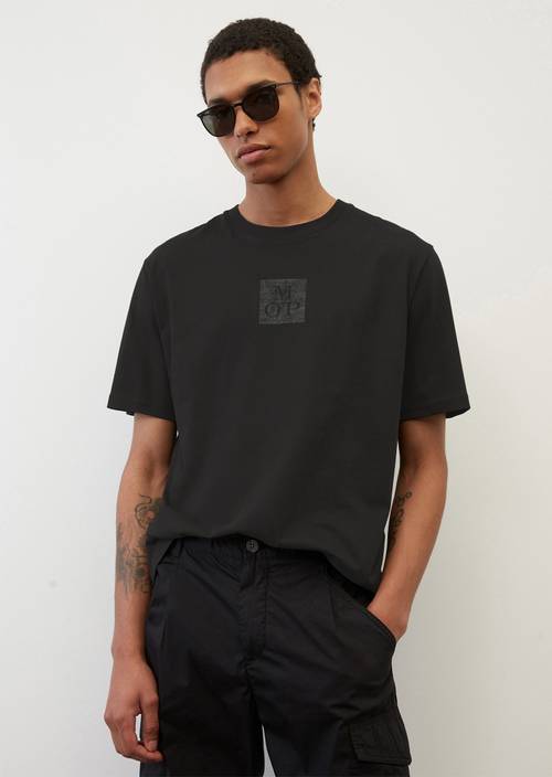 Basic-T-Shirt regular black in Frontalansicht