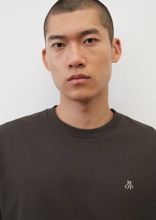 Basic T-shirt regular midnight oil in detailaanzicht