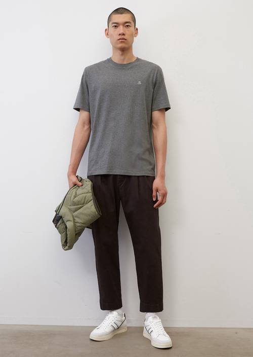 Basic T-shirt regular graphite grey melange in vooraanzicht