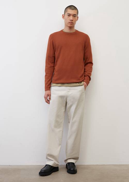 Jersey ligero de manga larga dark crabapple en vista frontal