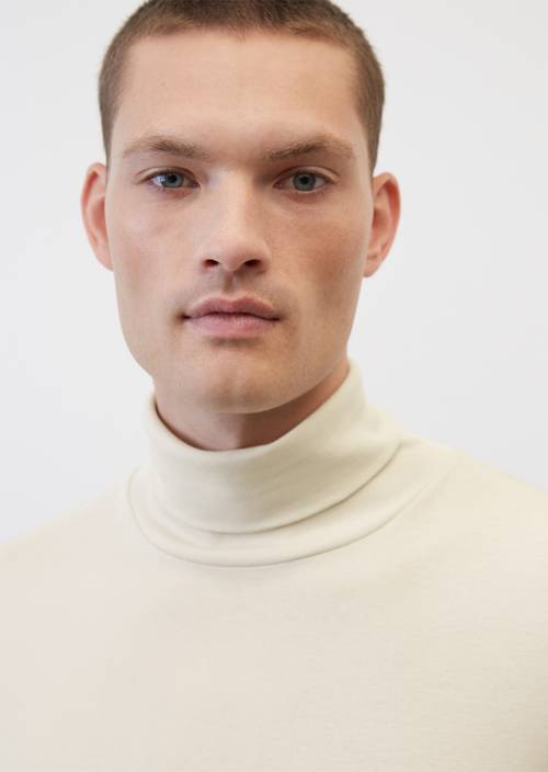 Maglia dolcevita a manica lunga shaped gray silk in vista dettagliata