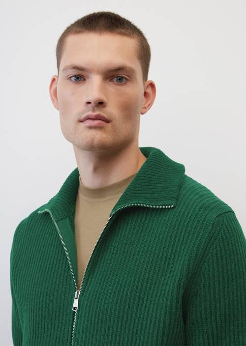 Cardigan zippé de coupe Relaxed Fit rich emerald en vue détaillée