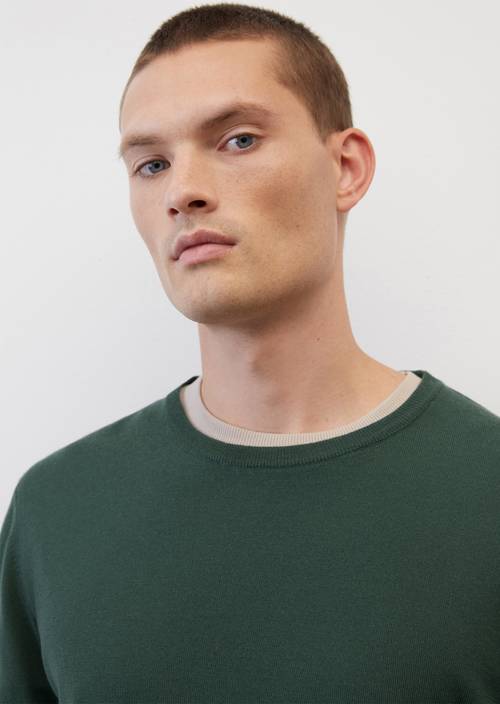 Pull-over à col rond en laine mérinos deep jumper en vue détaillée