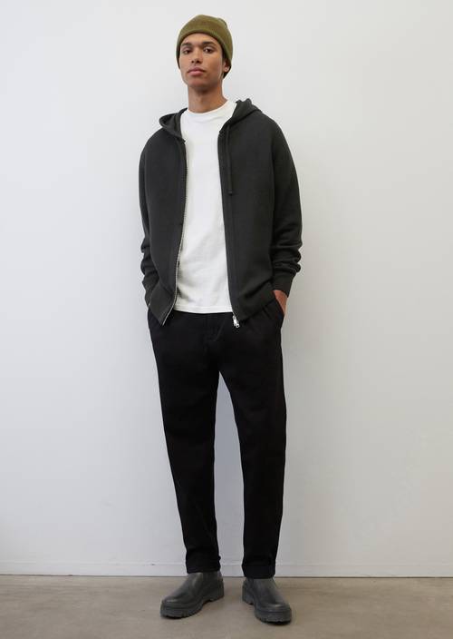 Vest met rits regular black in vooraanzicht