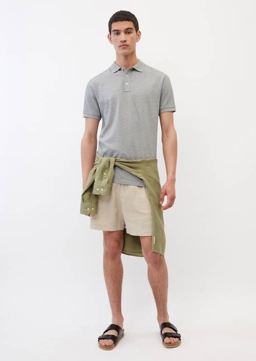 Polo à manches courtes de coupe classique en maille piquée iron grey melange en vue de face