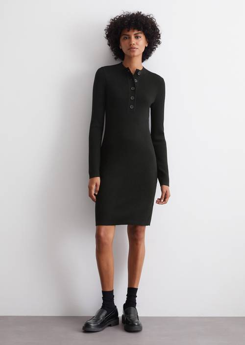 Stradivarius Vestido Midi Polo Vestido Midi De Punto Acanalado En