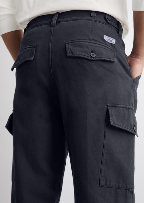 Cargo pants tapered — True Navy