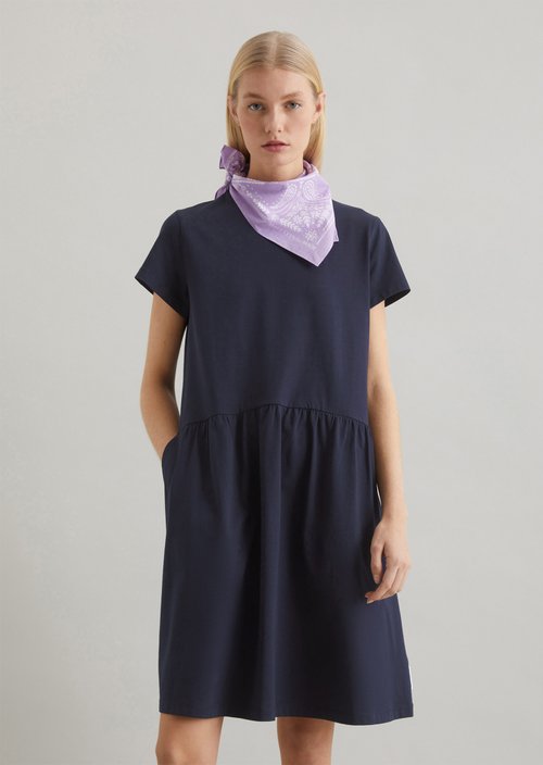 Vestido De Jersey: Conforto E Estilo Para Todas As Ocasiões