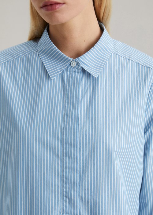 A-shape shirt dress — multi
