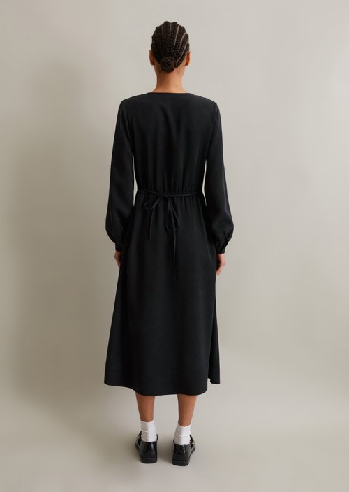 Dress relaxed — Black