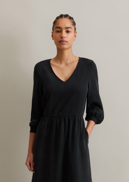 Dress relaxed — Black