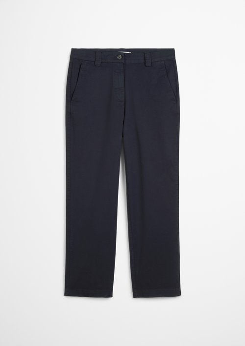 Chino relaxed cropped — Blue Depths