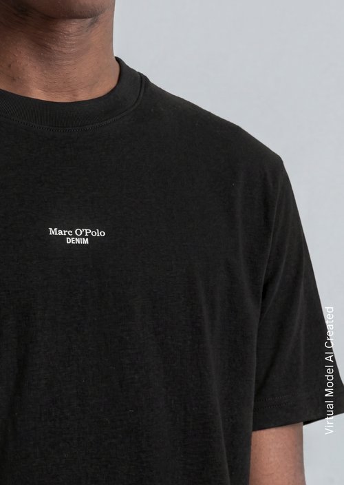 Relaxed T-shirt — Black