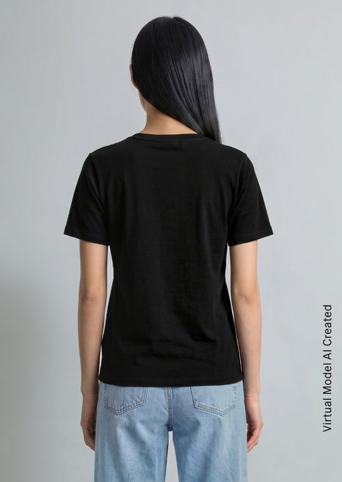 Regular T-shirt — Black