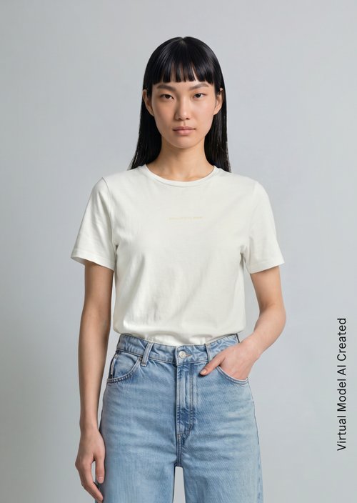 Regular T-shirt — Silky White