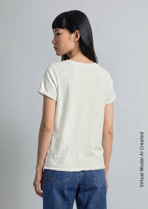 V-neck T-shirt, regular fit — Silky White