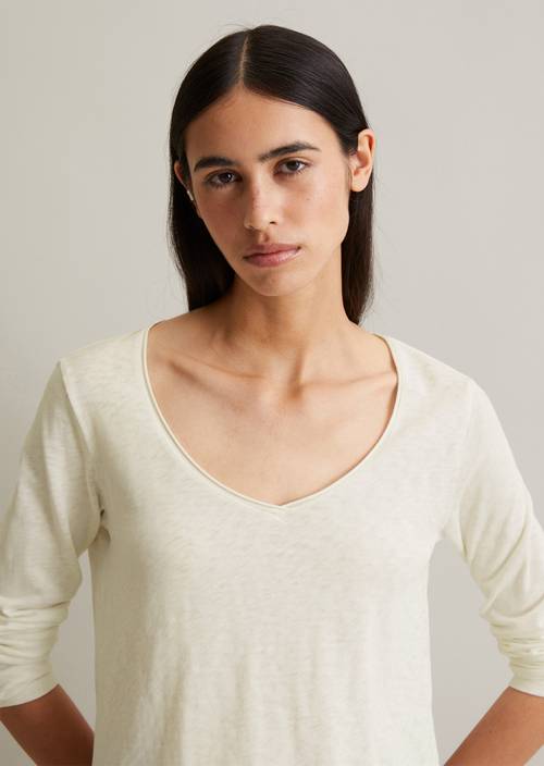 Longsleeve regular Silky White in front view