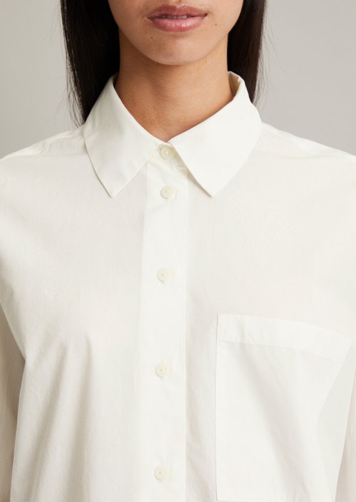Loose-fitting blouse — Silky White