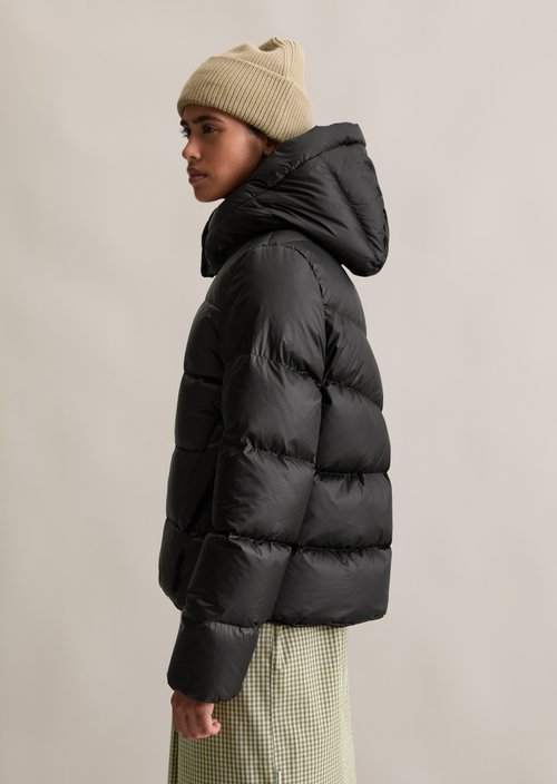 Regular down puffer jacket — Black