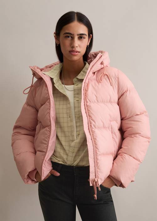 Puffer bunda s kapucí regular Rose Powder v předním pohledu